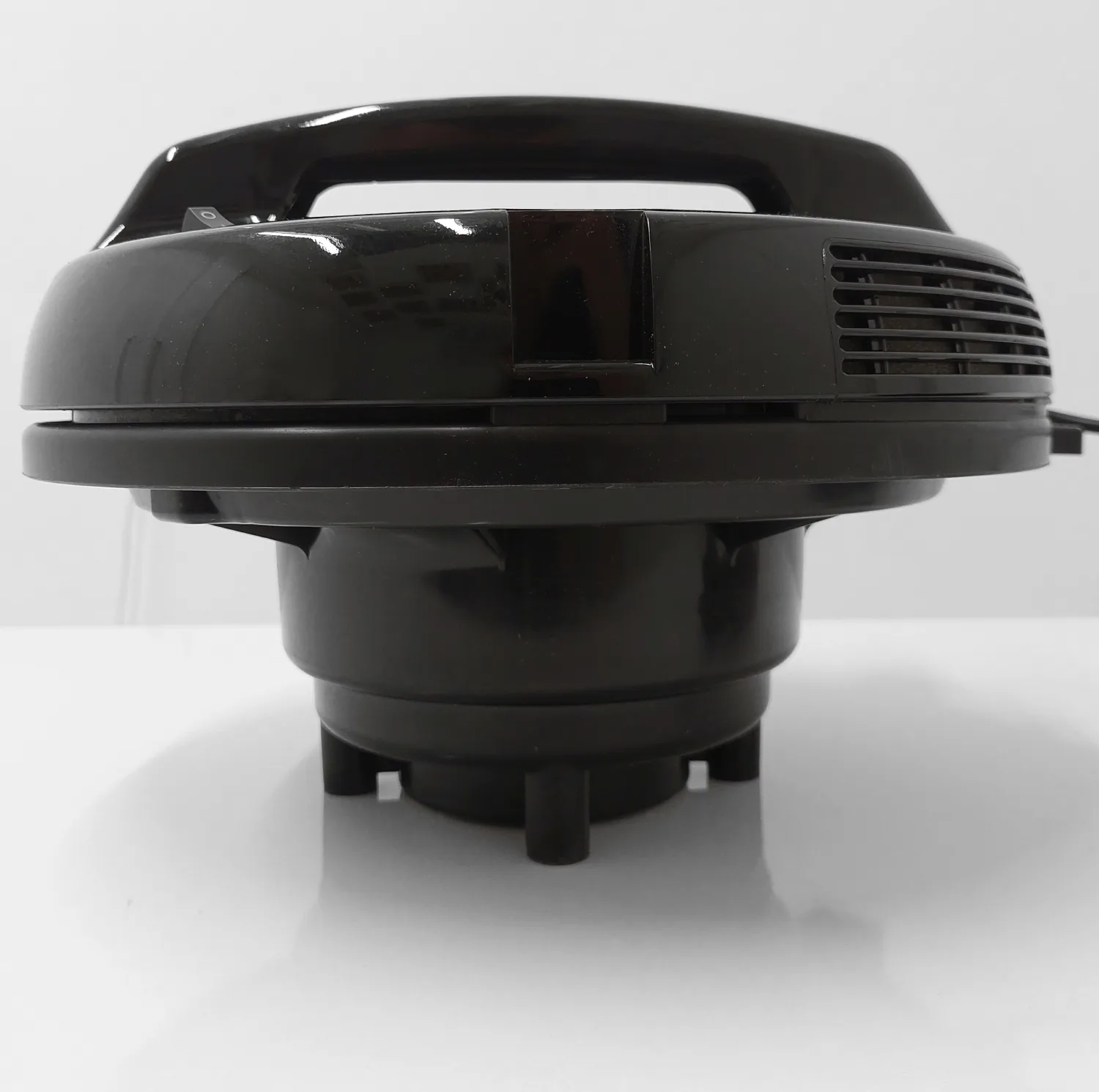 جاروبرقی سطلی 2200 وات اس تی ال مدل VC-950F