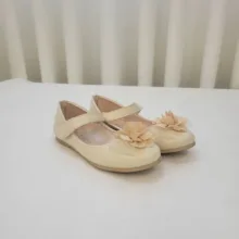 کفش دخترانه مدل عروسکی