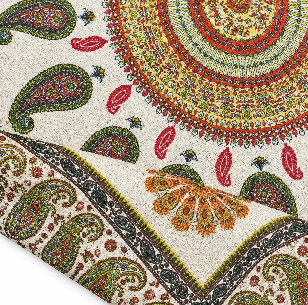 رومیزی مدل شمسه سایز 99*97 سانتی متر