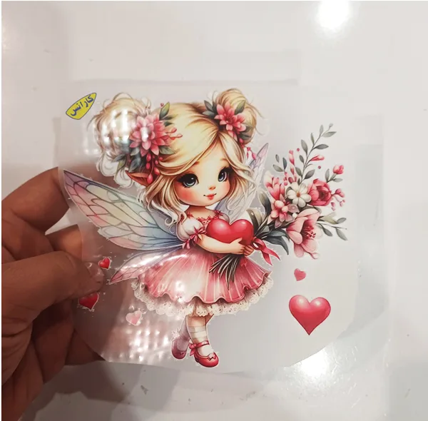 استیکر پارچه و لباس کارانس طرح دختر پروانه ای مدل AST-98