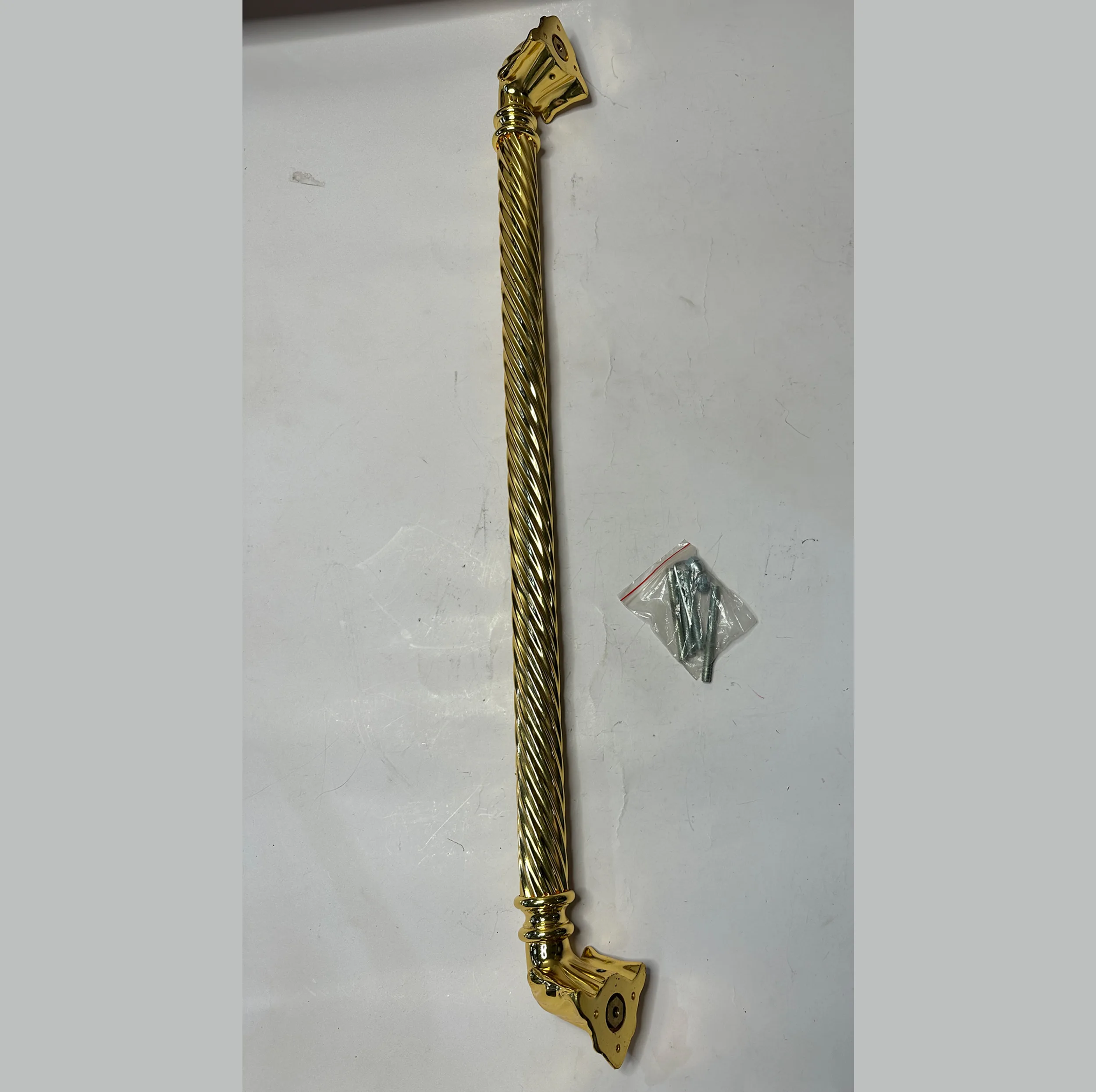 دستگیره حیاطی راست بازشو/چپ بازشو مهسان مدل Mahsan 101- GP- 800 کد A01322 مناسب برای درب ورودی