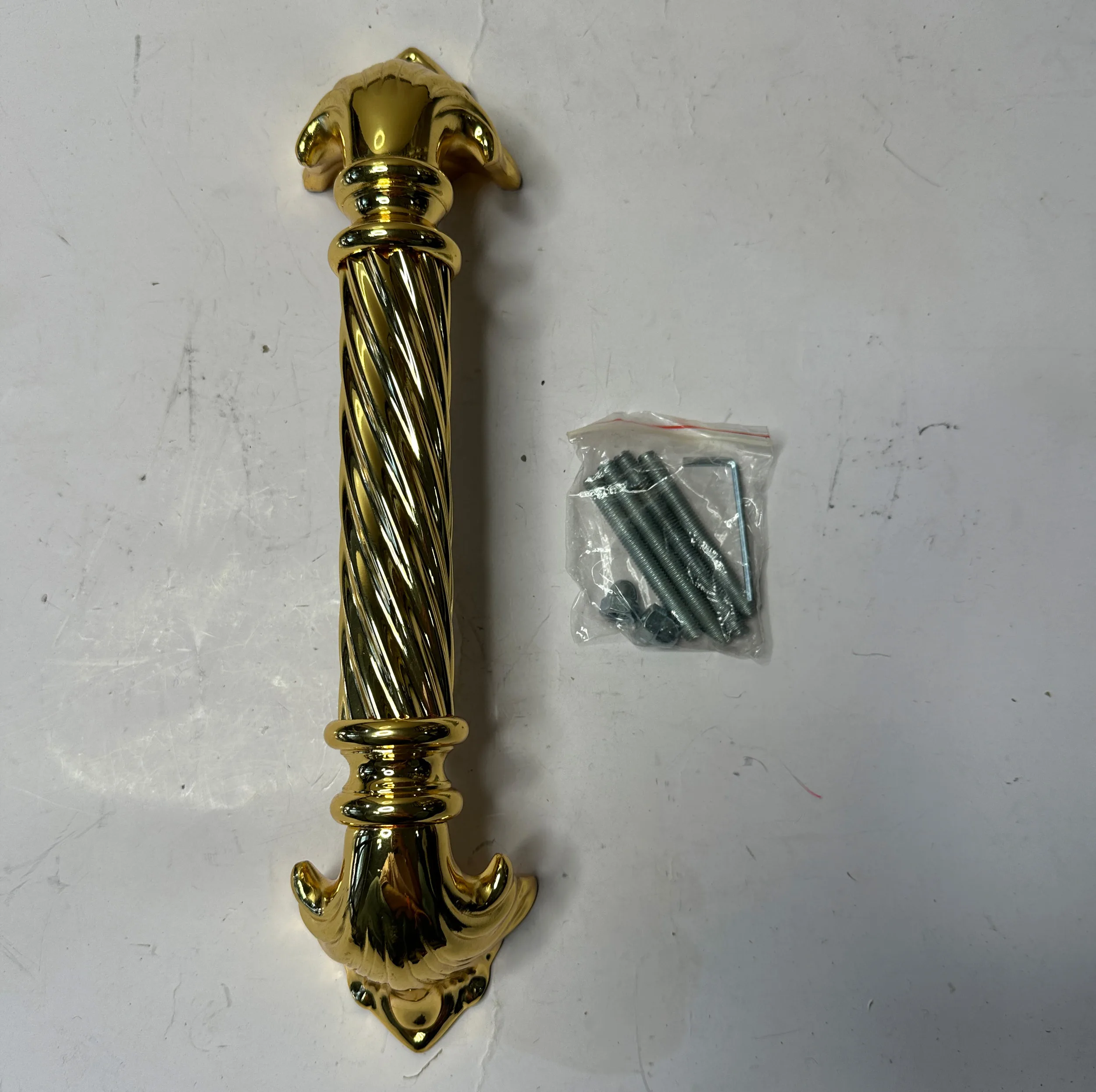 دستگیره حیاطی راست بازشو/چپ بازشو مهسان مدل MAHSAN 101- GP- 300 کد A01312