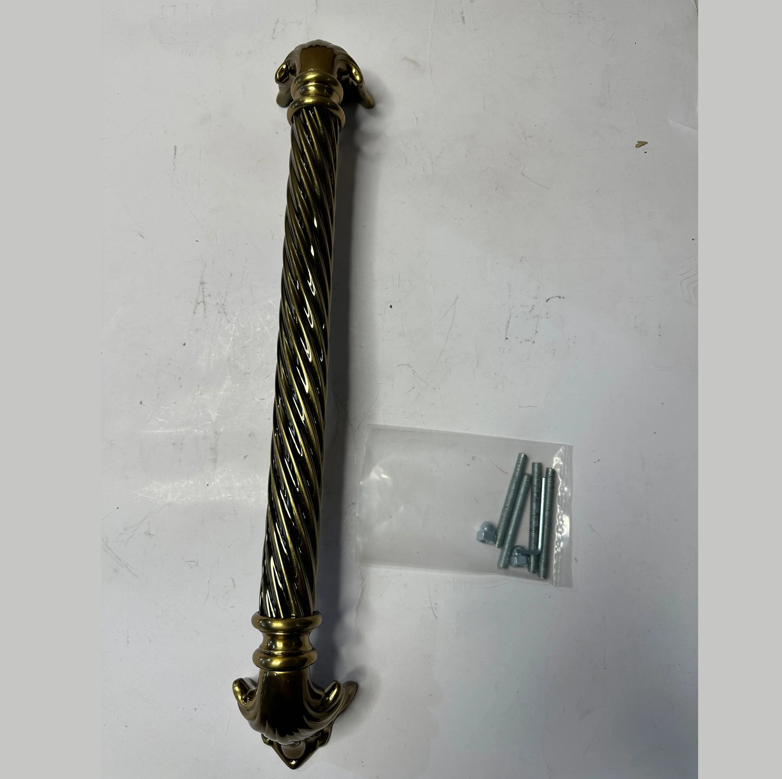 دستگیره حیاطی مهسان مدل MAHSAN 101- AB- 500 کد A01317 مناسب برای انواع درب ورودی