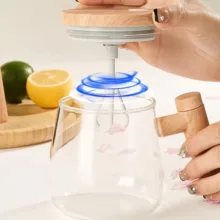 ماگ طرح همزن دار مدل EM-CUP
