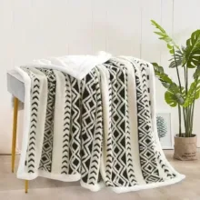 پتو مسافرتی 2 نفره مدل سنتی سایز 230x200 سانتی متر