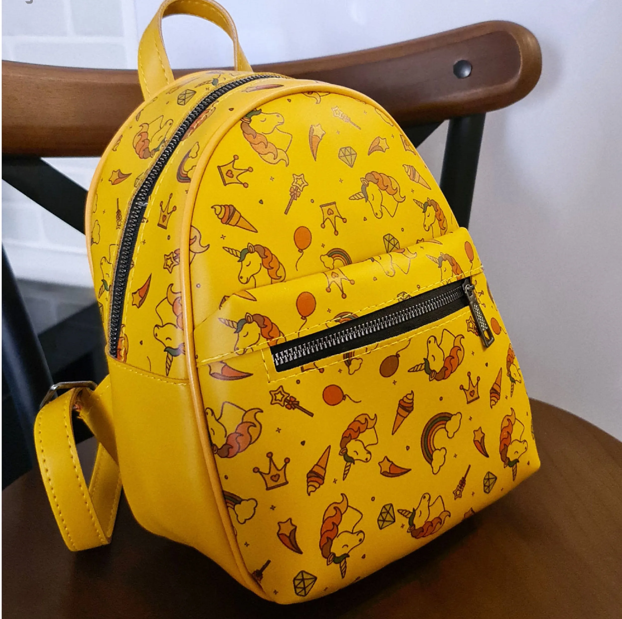 کوله پشتی دخترانه مدل یونیکورن کد 022