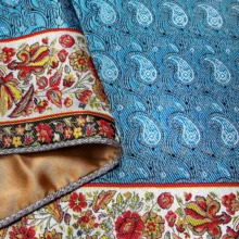 رومیزی ترمه عدل طرح گل فرنگ