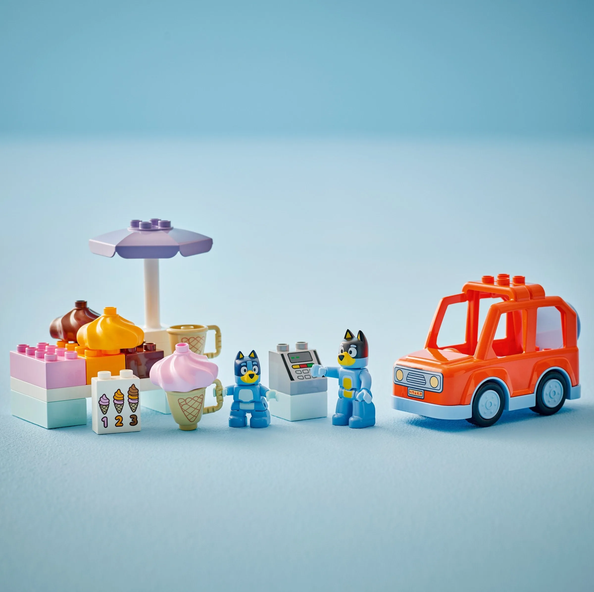 لگو 22 تکه سری Duplo مدل Ice Cream Trip with Bluey کد 10458