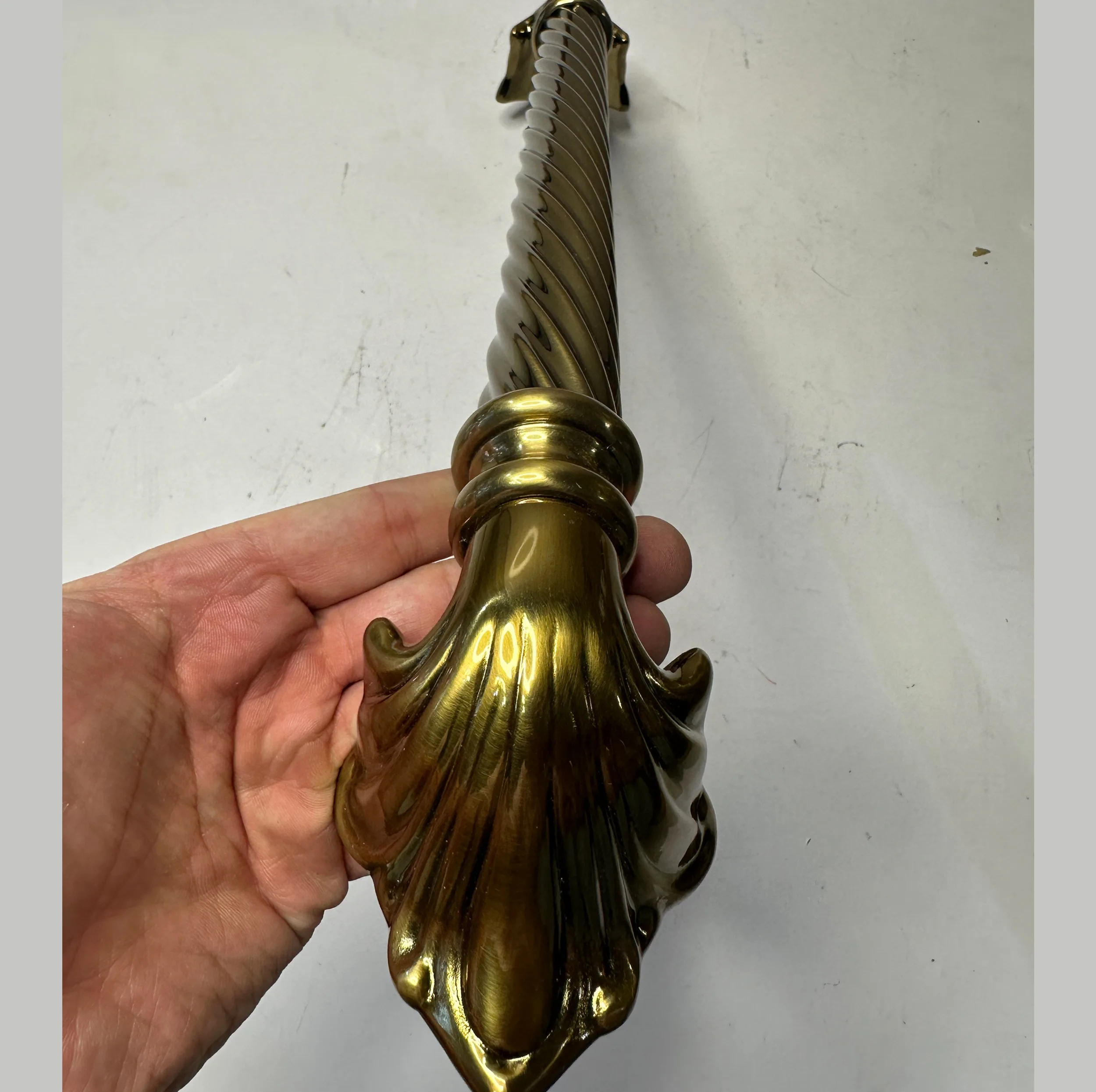 دستگیره حیاطی مهسان مدل MAHSAN 101- AB- 500 کد A01317 مناسب برای انواع درب ورودی