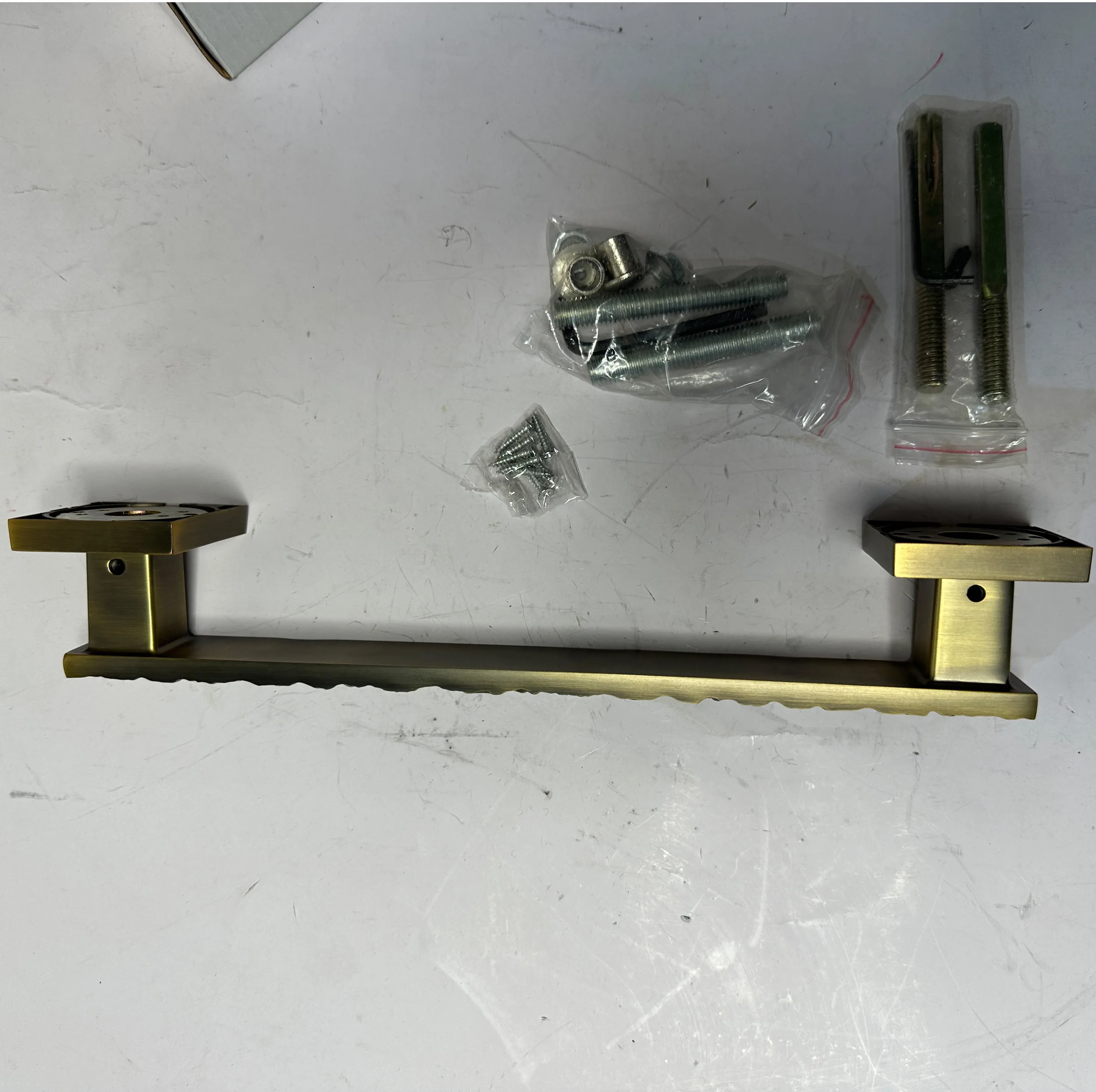 دستگیره حیاطی ام اچ اچ مدل S 613/AE کد A02400