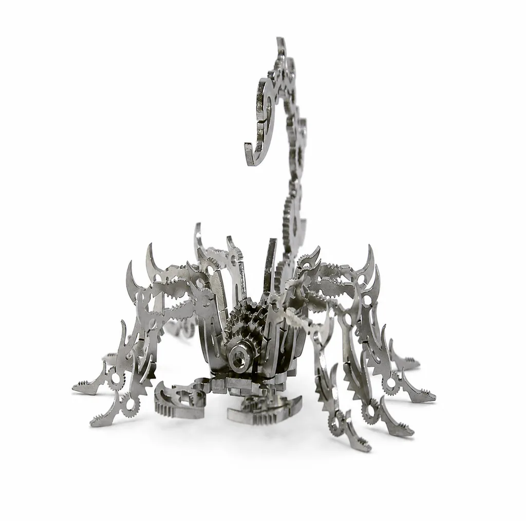 ساختنی 8 تکه آیرون استار مدل SCORPION