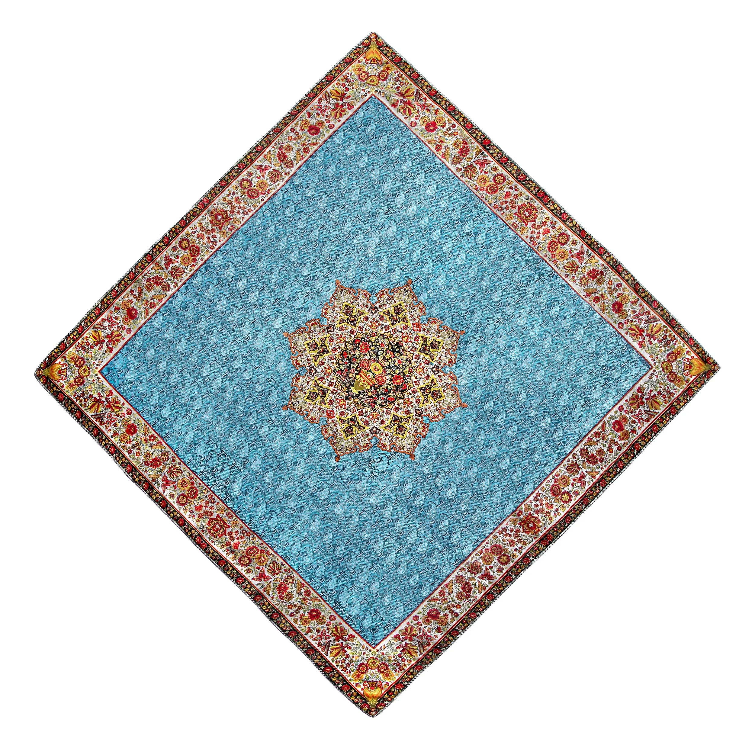 رومیزی ترمه عدل طرح گل فرنگ