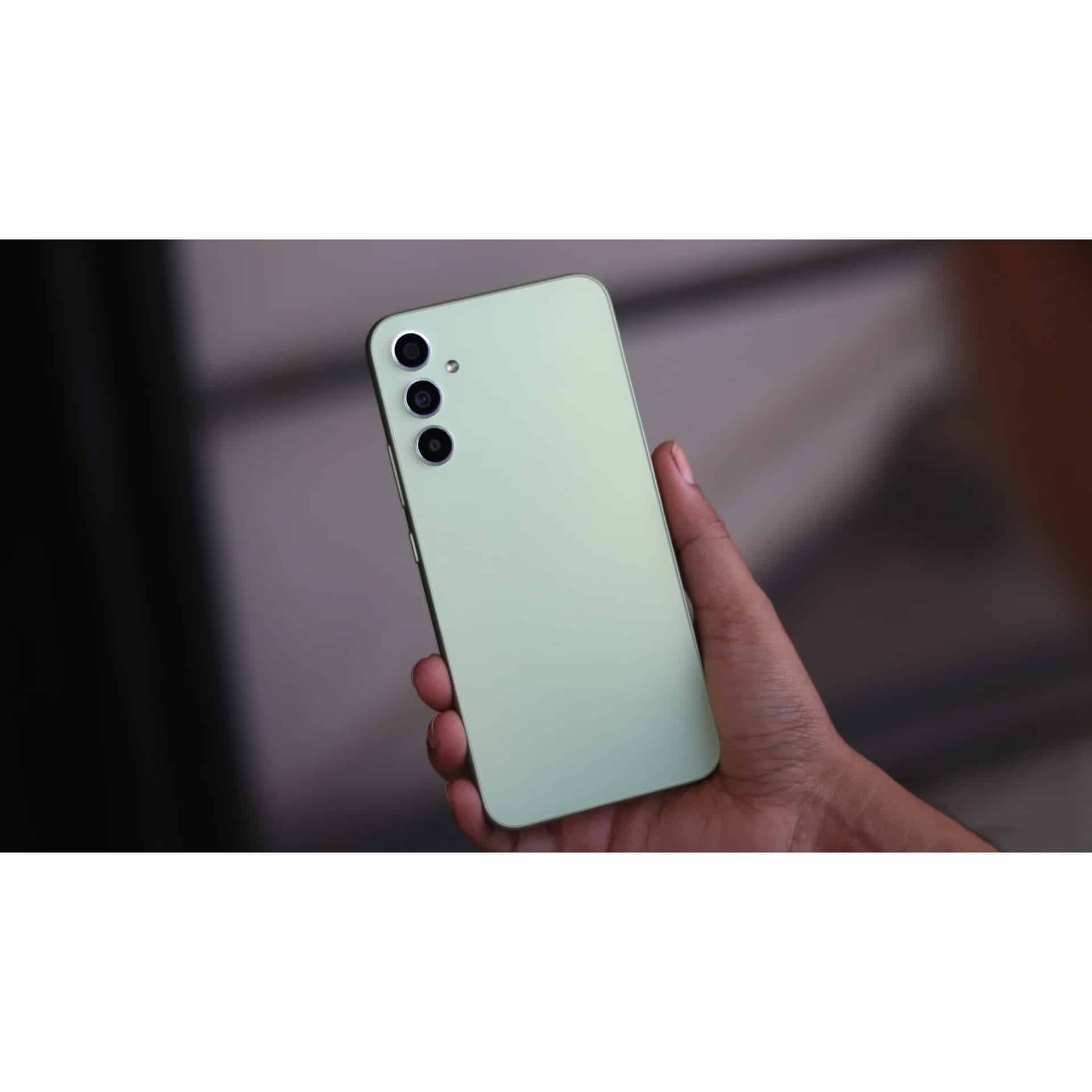 گوشی موبایل سامسونگ مدل Galaxy A34 5G دو سیم کارت ظرفیت 128 گیگابایت و رم 8 گیگابایت به همراه شارژر سامسونگ  - ویتنام