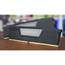 رم دسکتاپ DDR5 دو کاناله 6000 مگاهرتز CL40 کورسیر مدل VENGEANCE  ظرفیت 32 گیگابایت