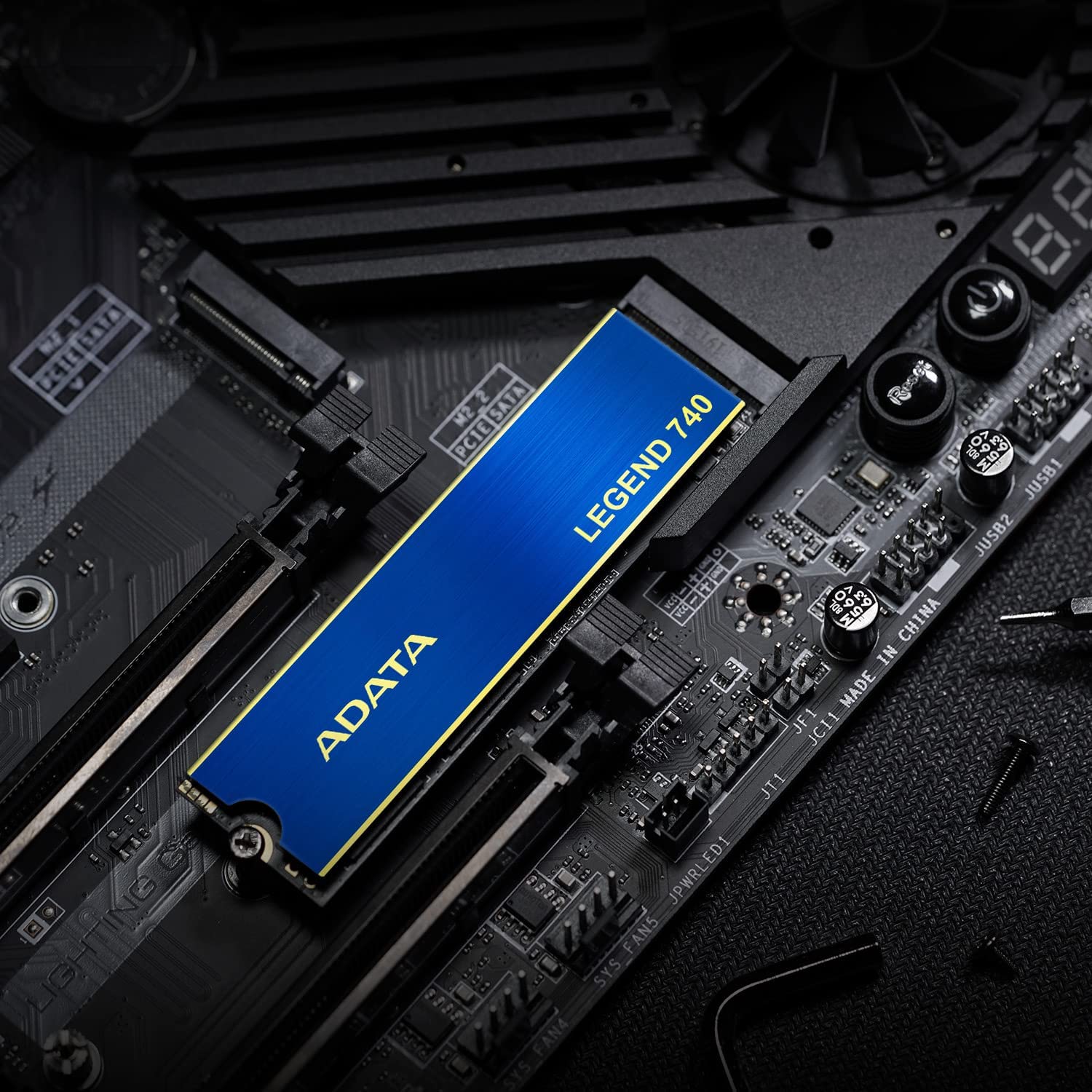 اس اس دی اینترنال ای دیتا مدل LEGEND 700 PCIe Gen3 x4 M.2 2280 ظرفیت یک ترابایت